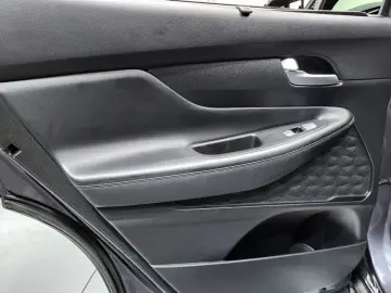 2022 Hyundai Santa Fe с пробегом 52 579 км