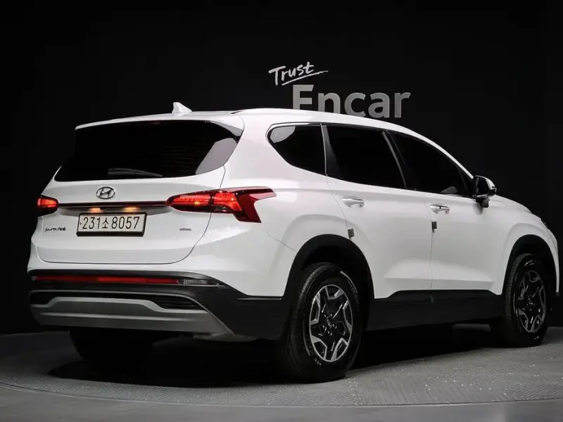 2023 Hyundai Santa Fe с пробегом 44 438 км