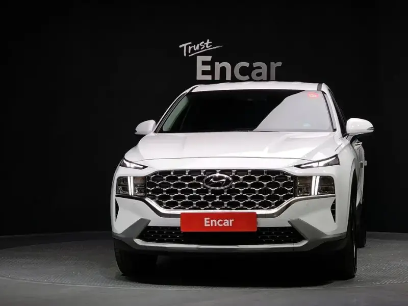 2023 Hyundai Santa Fe с пробегом 44 438 км