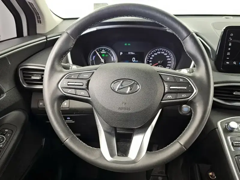 2023 Hyundai Santa Fe с пробегом 44 438 км