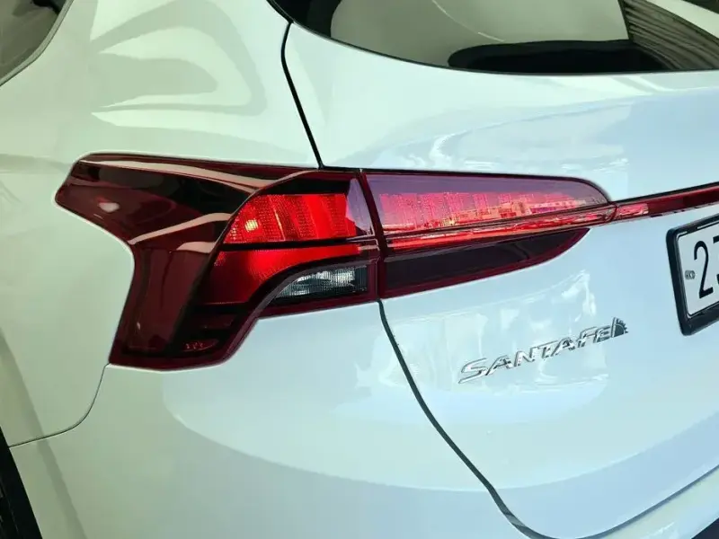 2023 Hyundai Santa Fe с пробегом 44 438 км