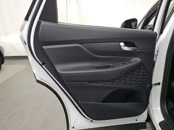 2023 Hyundai Santa Fe с пробегом 44 438 км