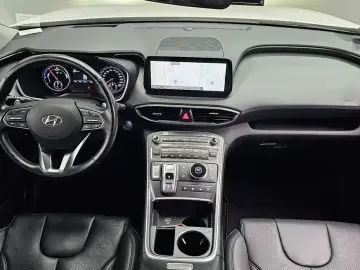 2021 Hyundai Santa Fe с пробегом 145 239 км