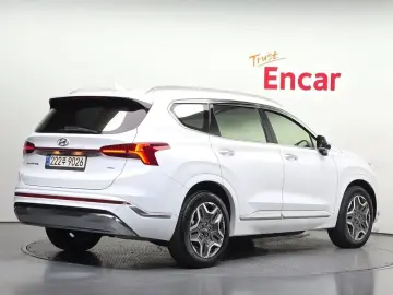 2023 Hyundai Santa Fe с пробегом 46 406 км