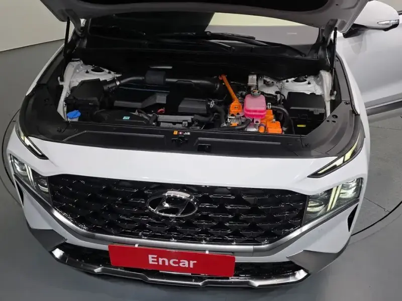 2023 Hyundai Santa Fe с пробегом 46 406 км