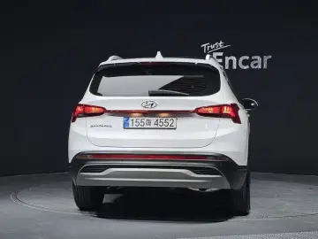 2021 Hyundai Santa Fe с пробегом 41 018 км