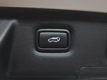 2023 Hyundai Santa Fe с пробегом 46 406 км