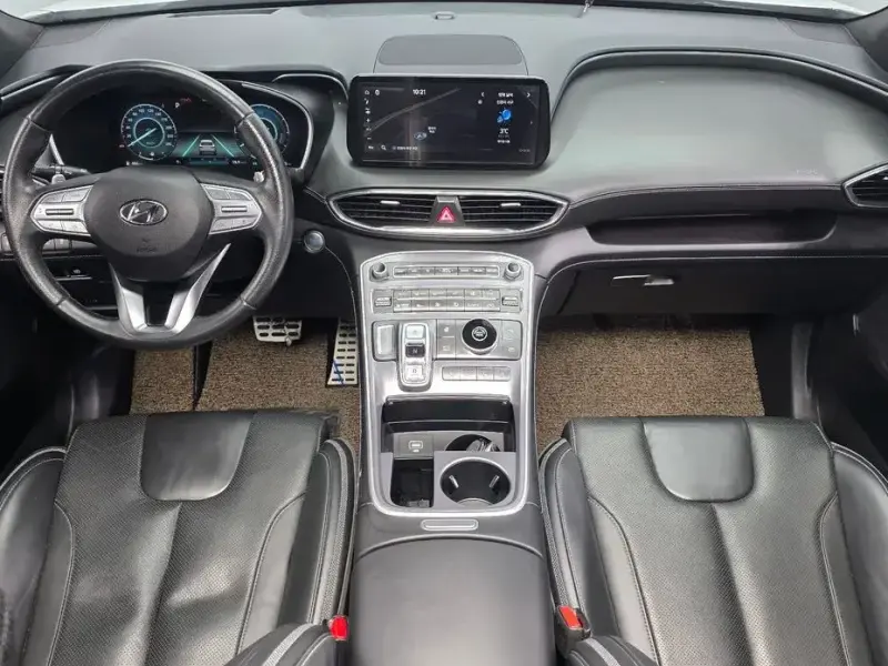 2023 Hyundai Santa Fe с пробегом 58 063 км