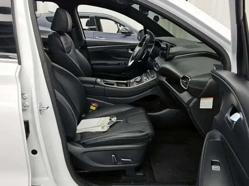 2023 Hyundai Santa Fe с пробегом 30 963 км