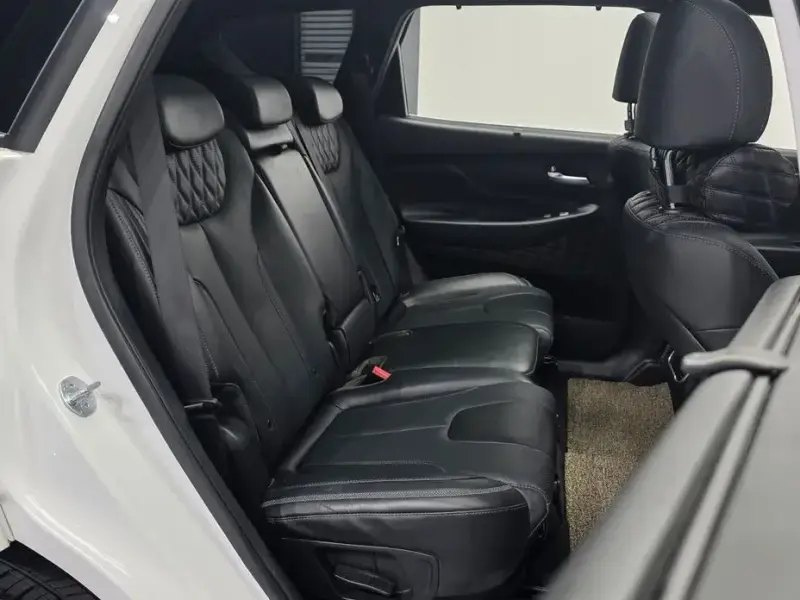 2023 Hyundai Santa Fe с пробегом 58 063 км