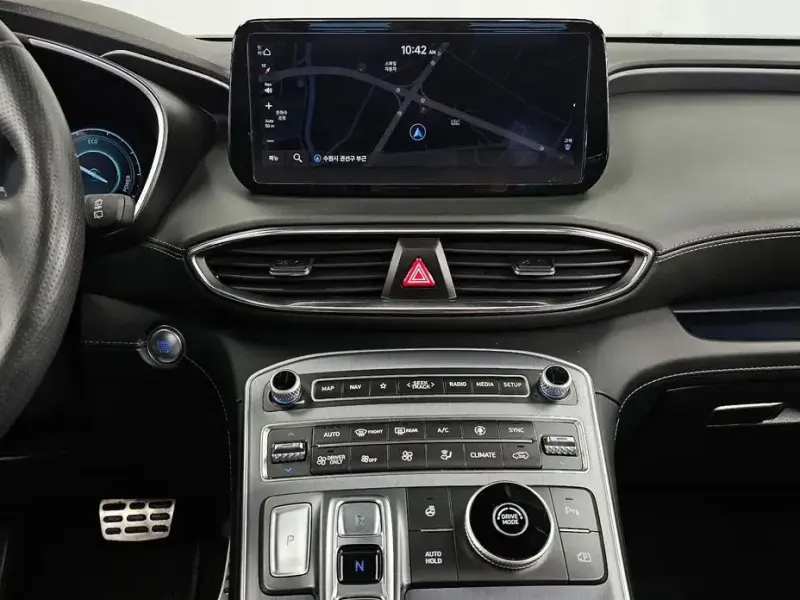2023 Hyundai Santa Fe с пробегом 30 963 км