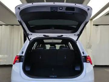2023 Hyundai Santa Fe с пробегом 30 963 км