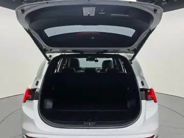 2023 Hyundai Santa Fe с пробегом 58 063 км