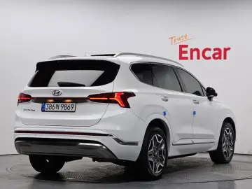 2022 Hyundai Santa Fe с пробегом 72 613 км