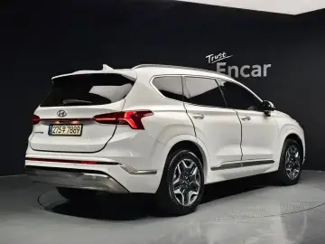2022 Hyundai Santa Fe с пробегом 21 367 км