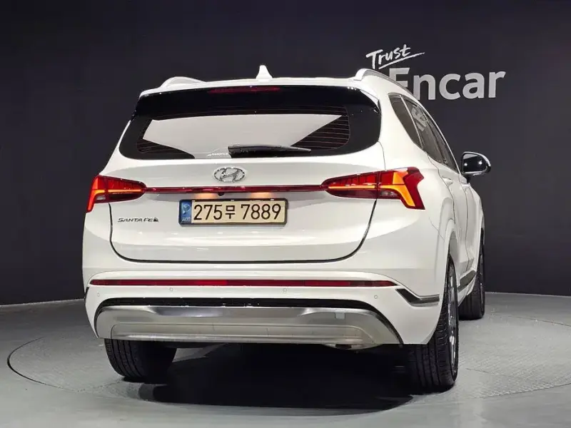 2022 Hyundai Santa Fe с пробегом 21 367 км