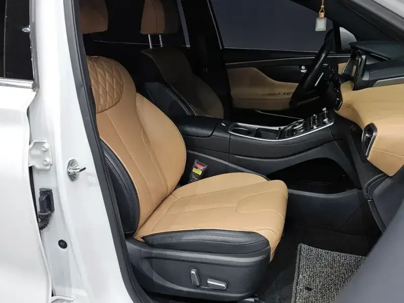 2022 Hyundai Santa Fe с пробегом 21 367 км