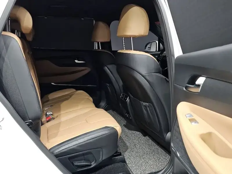 2022 Hyundai Santa Fe с пробегом 21 367 км