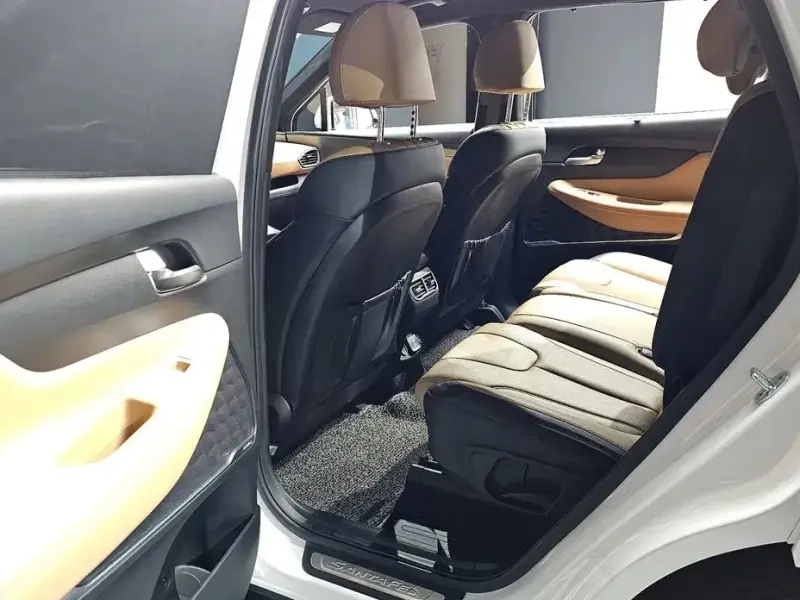2022 Hyundai Santa Fe с пробегом 21 367 км