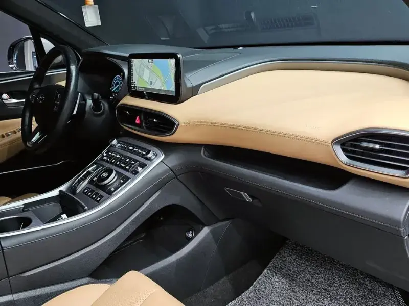 2022 Hyundai Santa Fe с пробегом 21 367 км