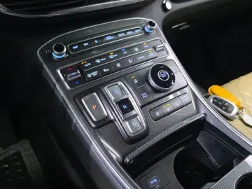 2022 Hyundai Santa Fe с пробегом 56 558 км