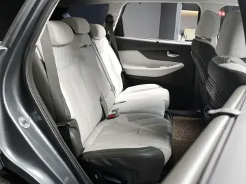 2022 Hyundai Santa Fe с пробегом 43 083 км