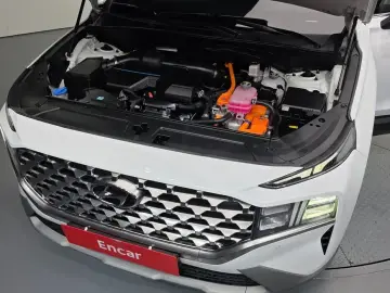 2023 Hyundai Santa Fe с пробегом 32 142 км