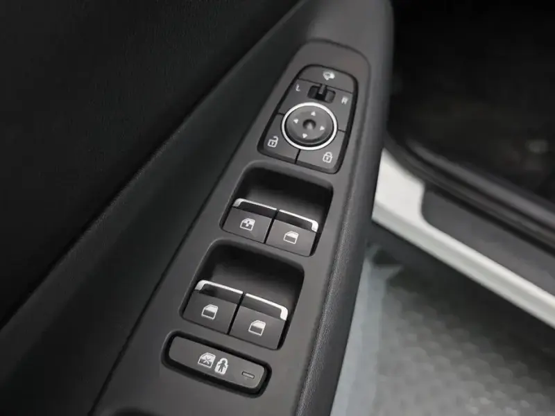 2023 Hyundai Santa Fe с пробегом 32 142 км