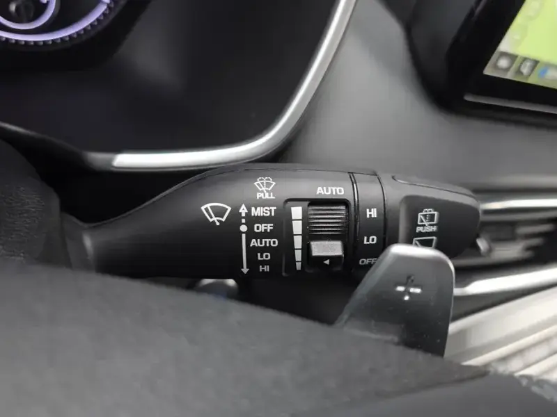 2023 Hyundai Santa Fe с пробегом 32 142 км