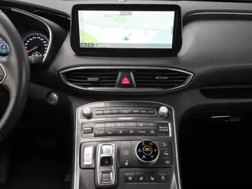 2023 Hyundai Santa Fe с пробегом 32 142 км