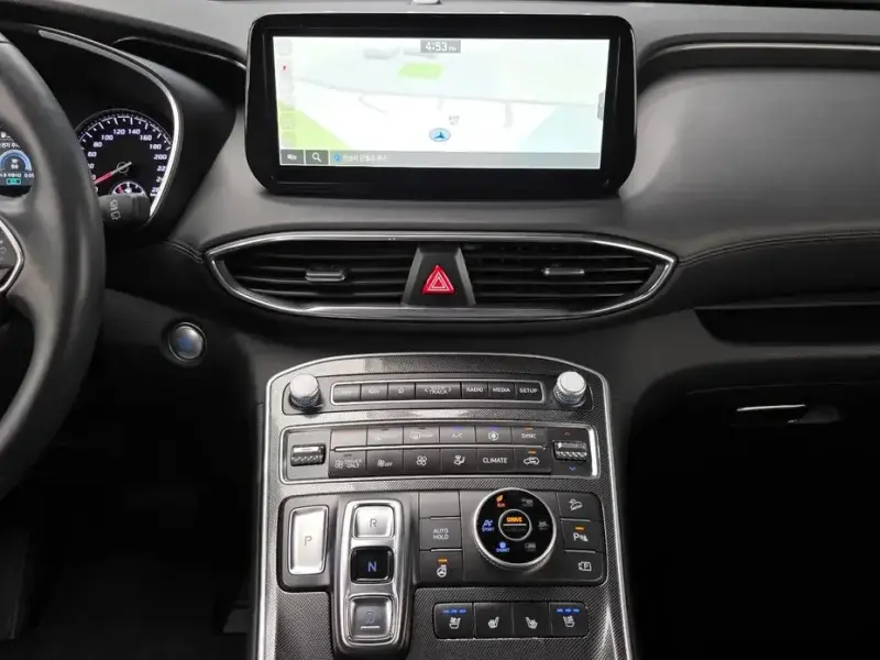 2023 Hyundai Santa Fe с пробегом 32 142 км