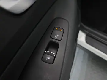 2023 Hyundai Santa Fe с пробегом 32 142 км