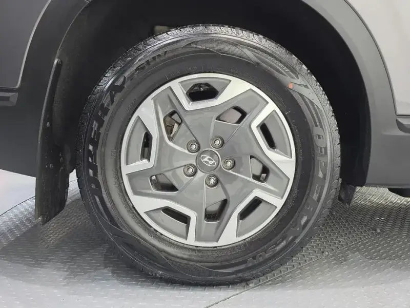2023 Hyundai Santa Fe с пробегом 35 109 км