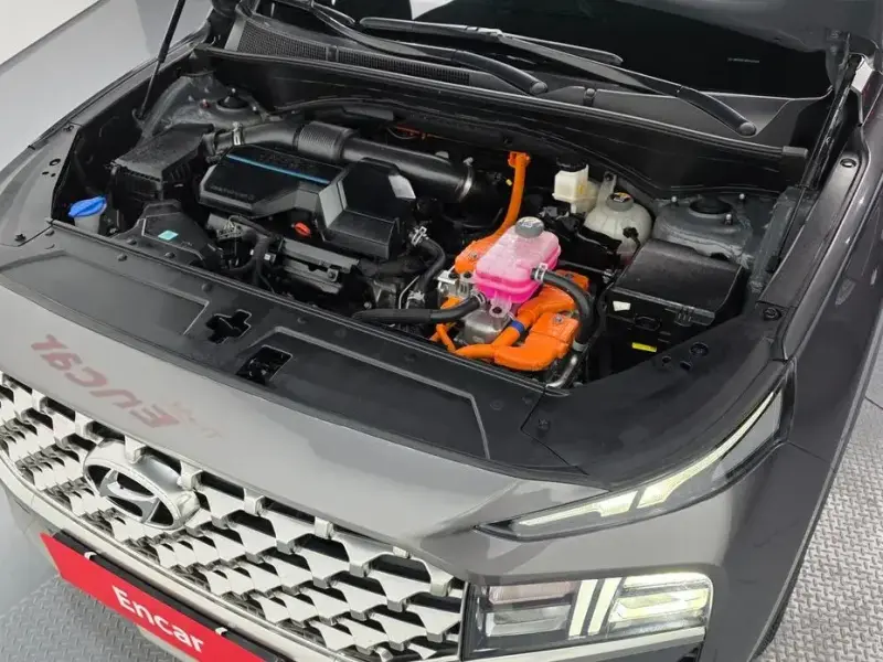 2023 Hyundai Santa Fe с пробегом 35 109 км