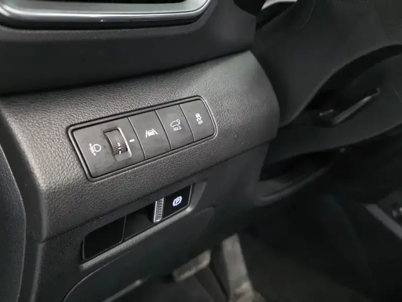 2023 Hyundai Santa Fe с пробегом 35 109 км
