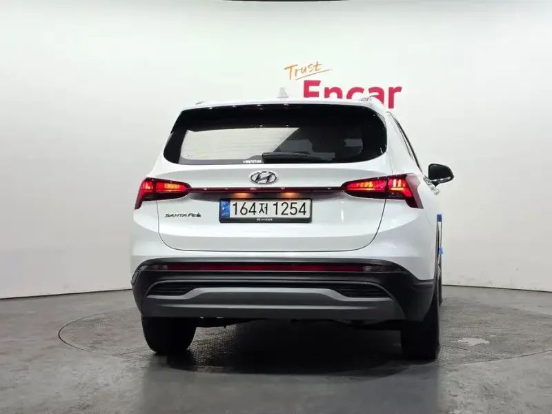 2021 Hyundai Santa Fe с пробегом 68 472 км