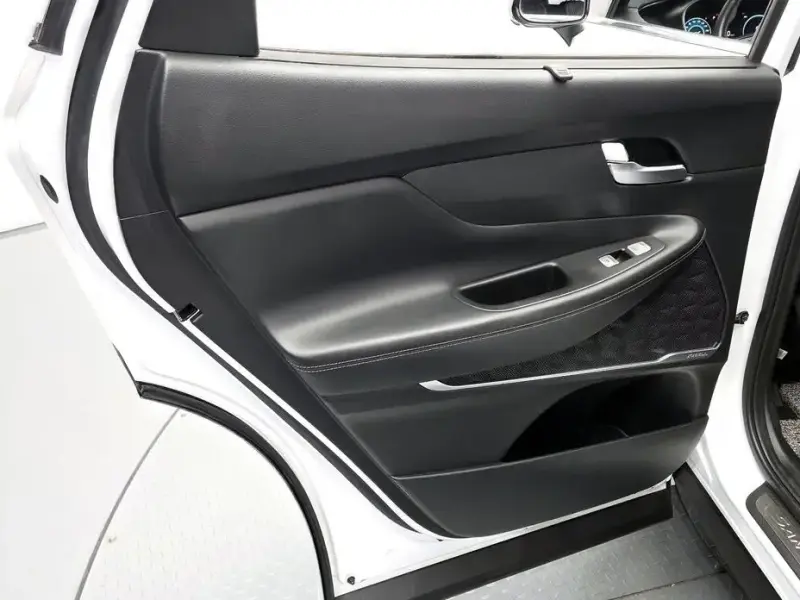 2021 Hyundai Santa Fe с пробегом 76 971 км