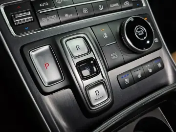 2022 Hyundai Santa Fe с пробегом 75 046 км