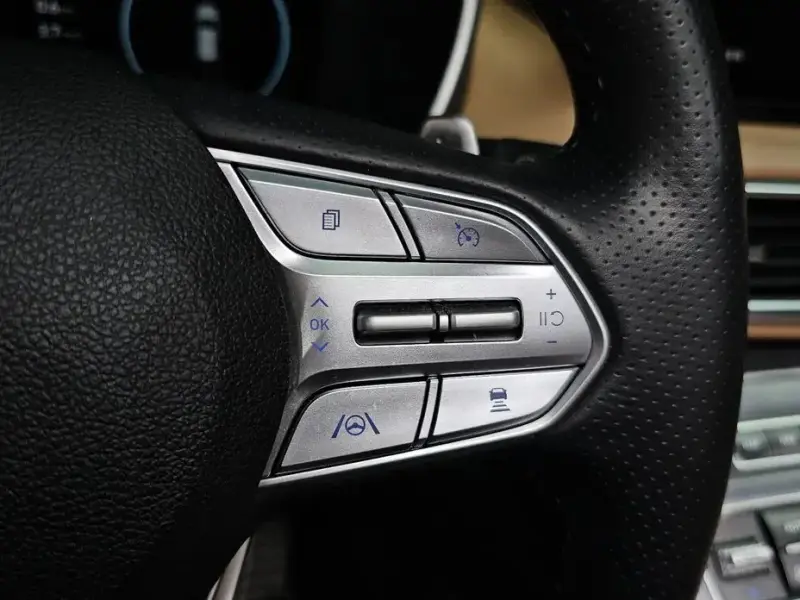 2022 Hyundai Santa Fe с пробегом 75 046 км