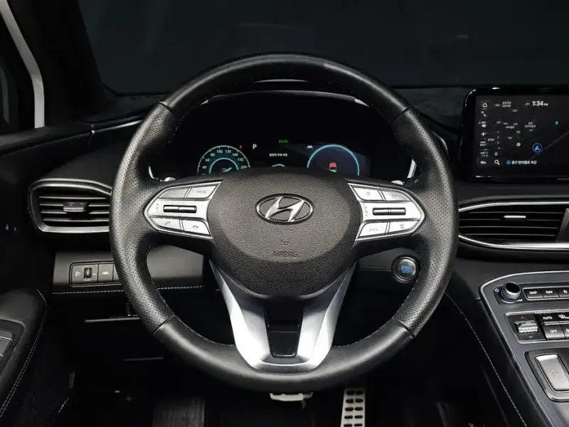 2022 Hyundai Santa Fe с пробегом 52 895 км