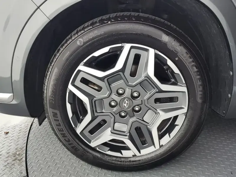 2021 Hyundai Santa Fe с пробегом 11 416 км