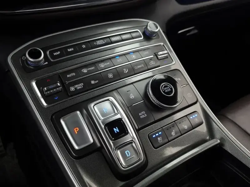 2023 Hyundai Santa Fe с пробегом 61 408 км