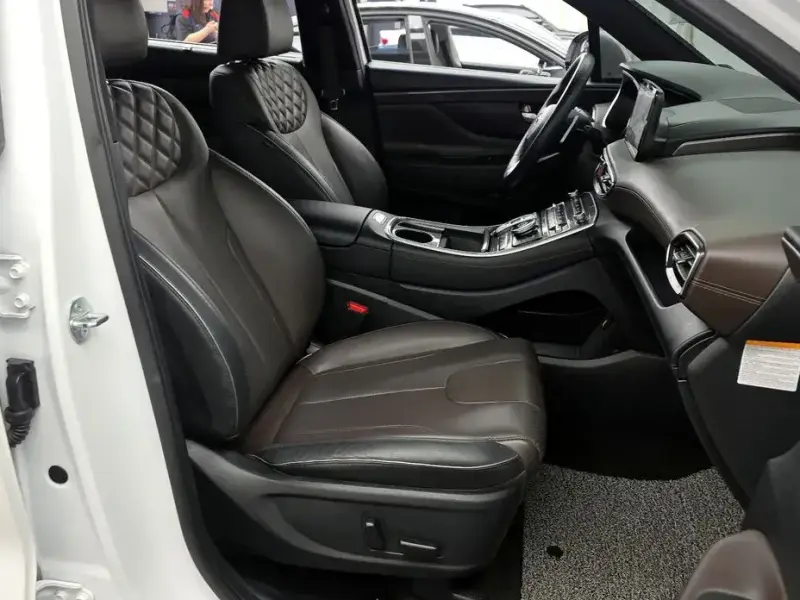 2023 Hyundai Santa Fe с пробегом 61 408 км