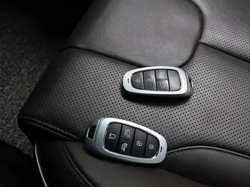 2023 Hyundai Santa Fe с пробегом 61 408 км