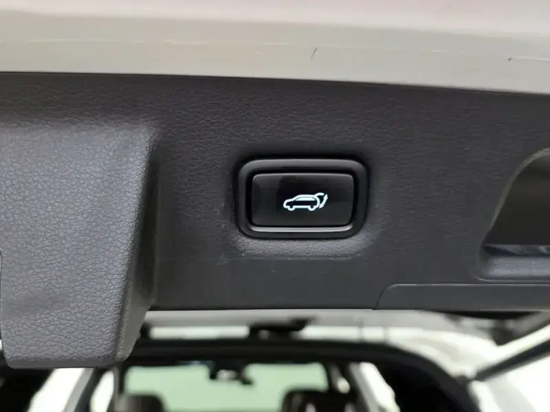 2023 Hyundai Santa Fe с пробегом 61 408 км