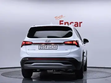 2022 Hyundai Santa Fe с пробегом 63 874 км