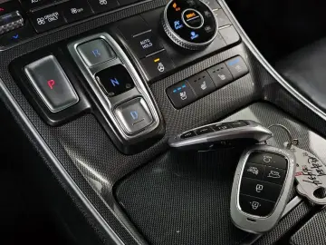 2022 Hyundai Santa Fe с пробегом 63 874 км