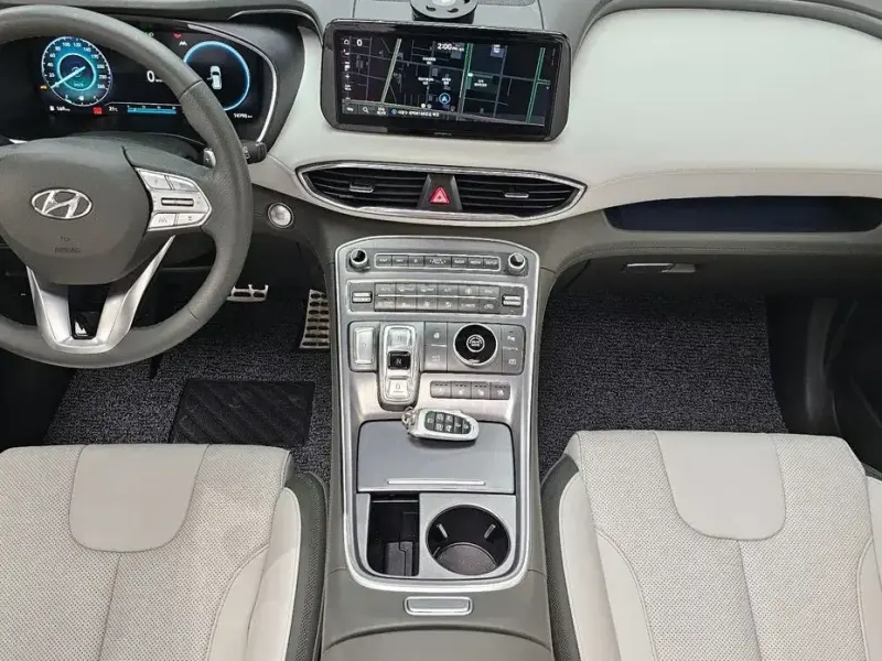 2022 Hyundai Santa Fe с пробегом 74 798 км