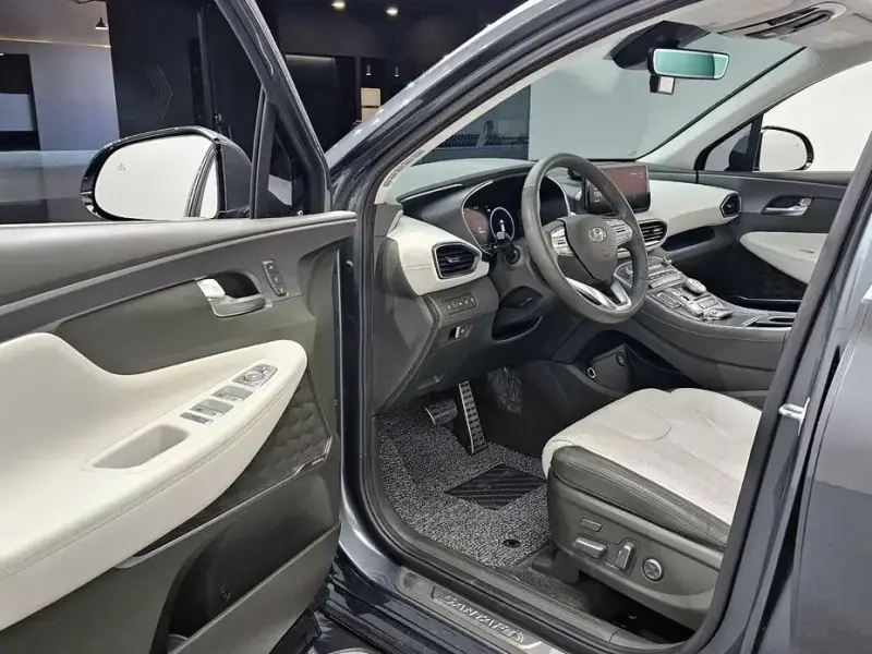 2022 Hyundai Santa Fe с пробегом 74 798 км