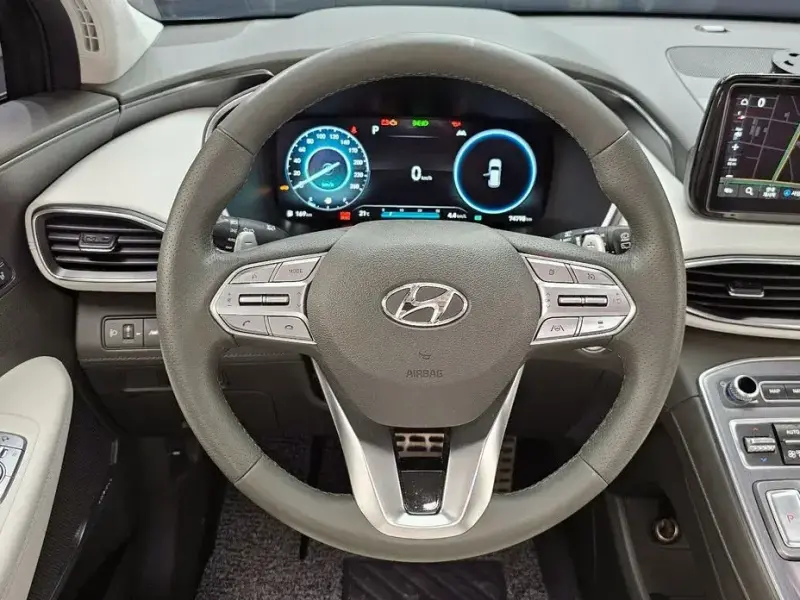 2022 Hyundai Santa Fe с пробегом 74 798 км
